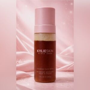 Kylie Skin Foaming Face Wash 5fl oz